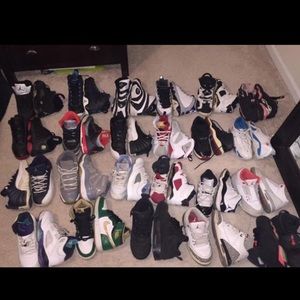 JORDAN SNEAKER LOT 5.5Y-3Y